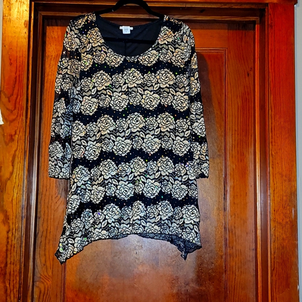 Brittany Black size XL black and gold